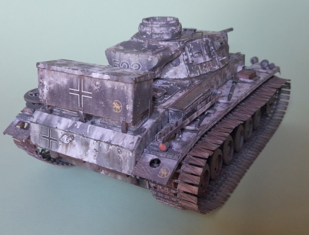 PzKpfw III Ausf. J (Plná velikost v novém okně) PzKpfw III Ausf. J