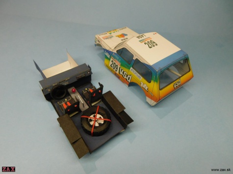 LADA NIVA - DAKAR 1985 /Spidamodels/ 1:32 LADA NIVA - DAKAR 1985 /Spidamodels/ 1:32