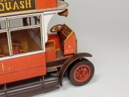 Lond�nsk� patrov� autobus K-AEC