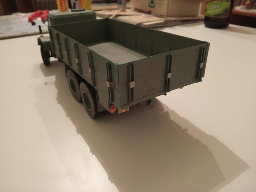 378605
