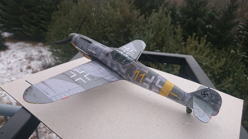 Messerschmitt Bf 109 G (Plná velikost v novém okně) Messerschmitt Bf 109 G
