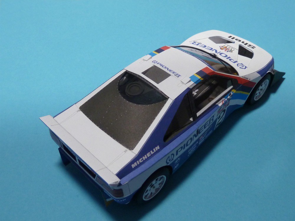 Peugeot 405T16 Pikes Peak 1988 (Plná velikost v novém okně) Peugeot 405T16 Pikes Peak 1988