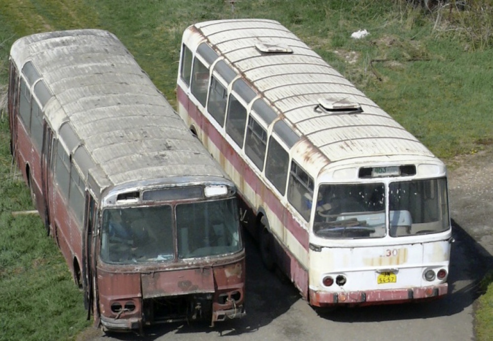 385726