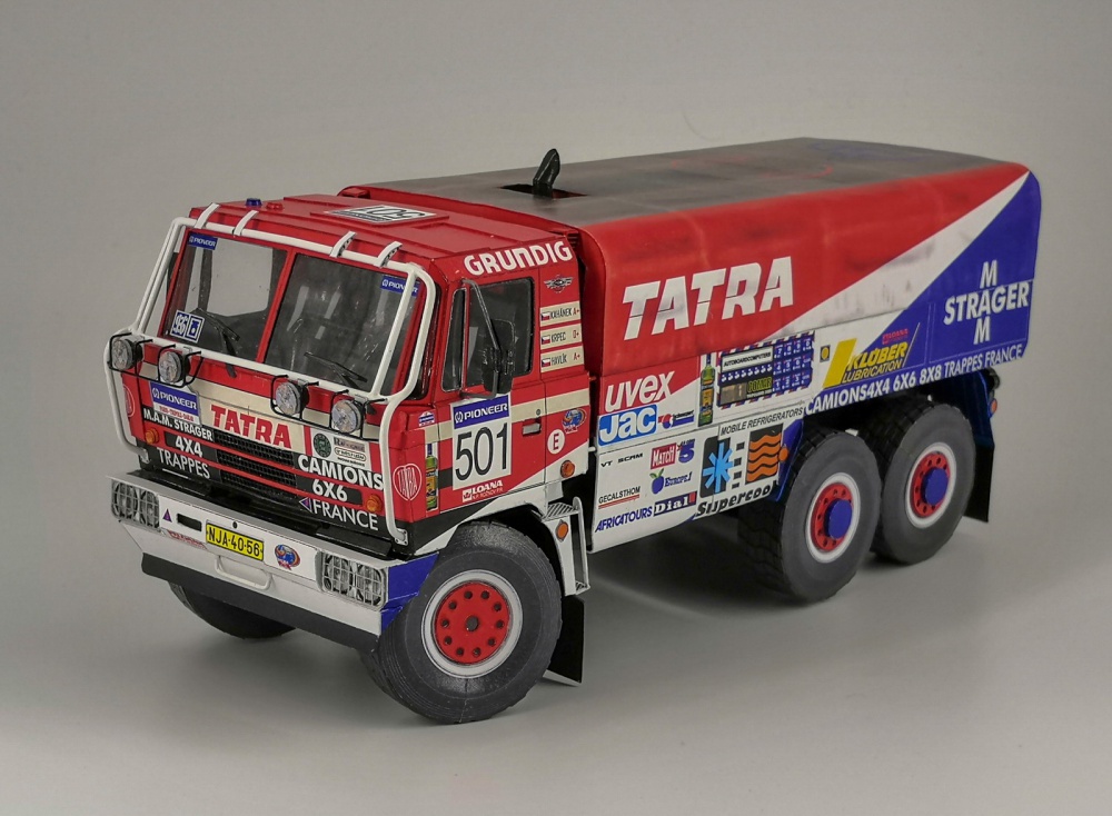 Tatra 815 6x6 - Dakar 1990 (Plná velikost v novém okně) Tatra 815 6x6 - Dakar 1990
