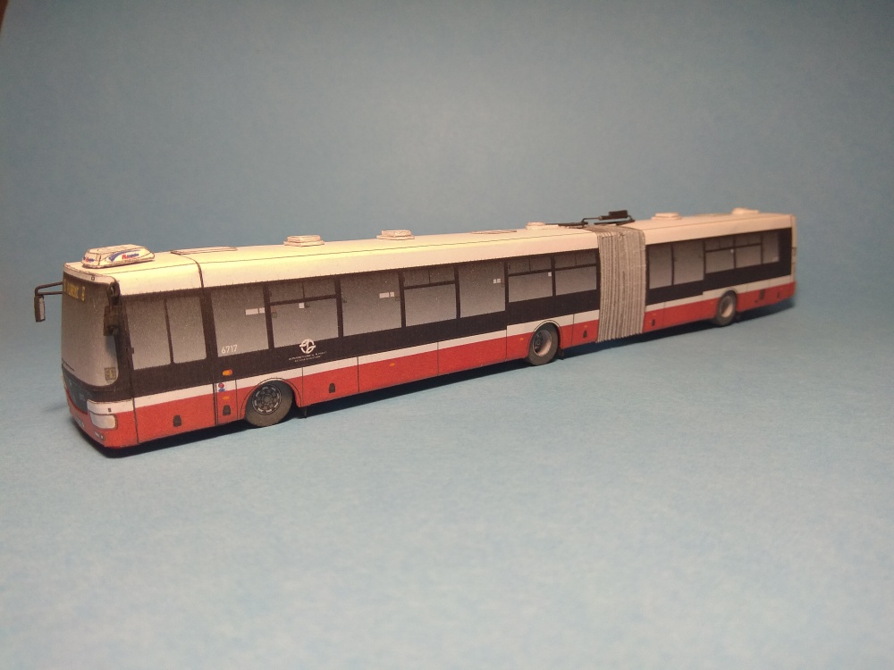 SOR NB 18 - DP Praha (Plná velikost v novém okně) SOR NB 18 - DP Praha