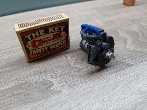 LIAZ 100.05 / AK Modely / 1:32 LIAZ 100.05 / AK Modely / 1:32