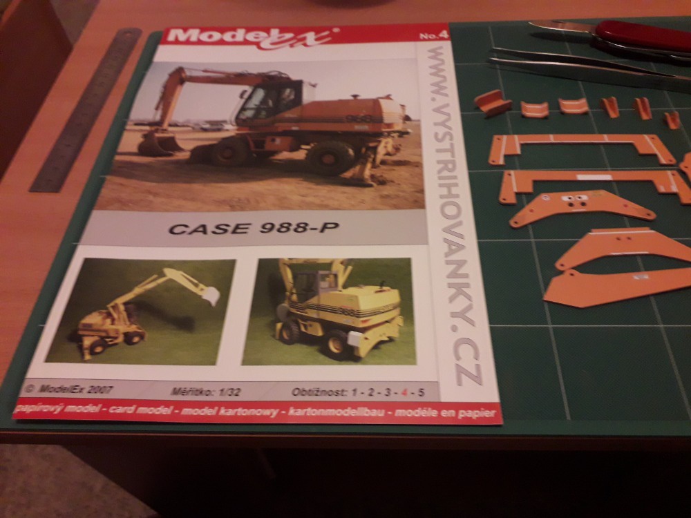 CASE 988-P / Modelex / 1:32 (Plná velikost v novém okně) CASE 988-P / Modelex / 1:32