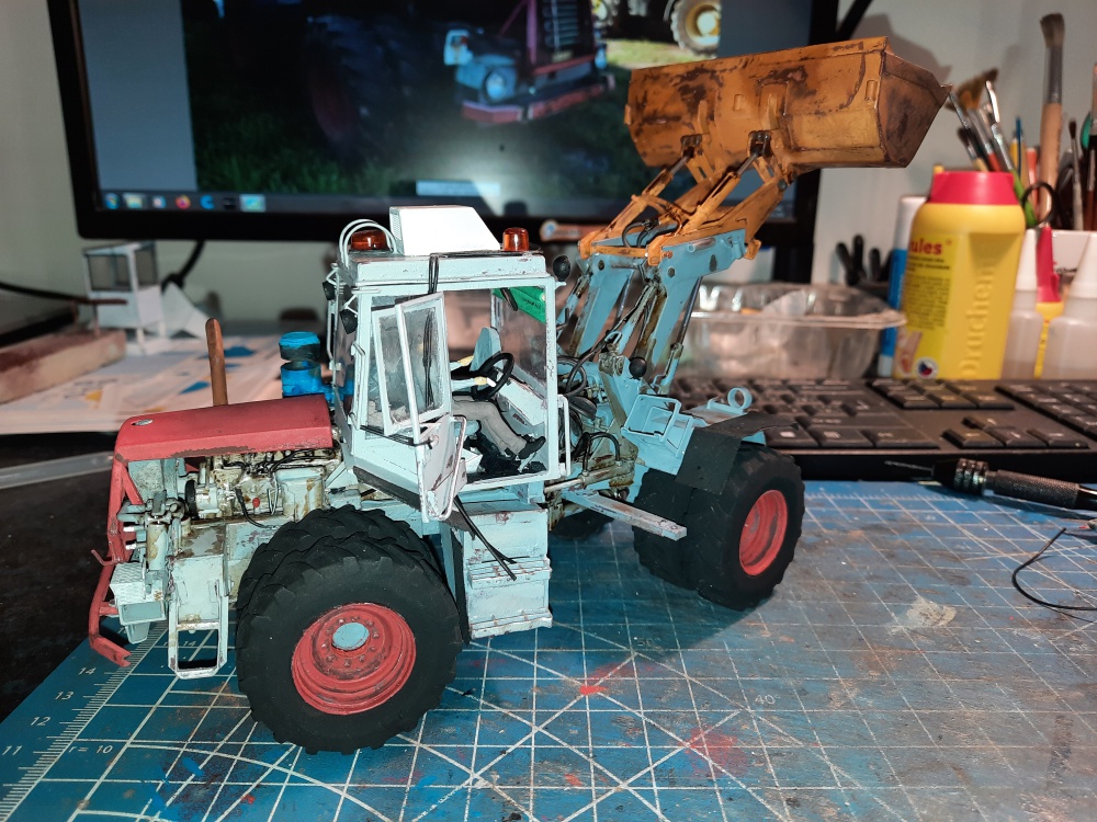 383640