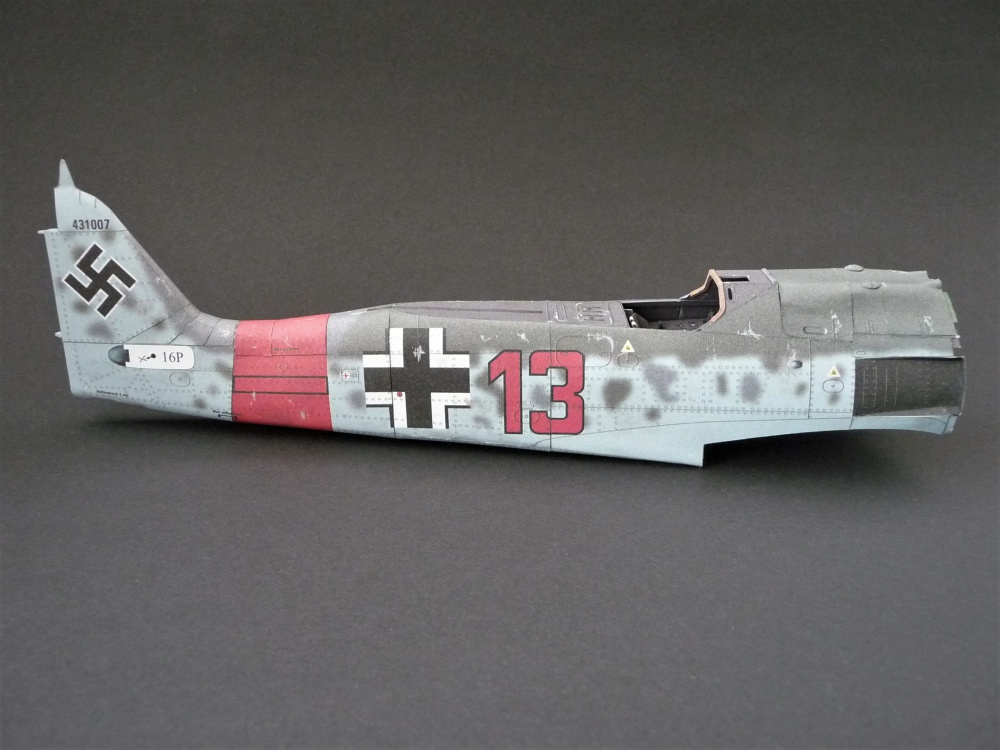 Focke Wulf FW-190 A-8 (Plná velikost v novém okně) Focke Wulf FW-190 A-8