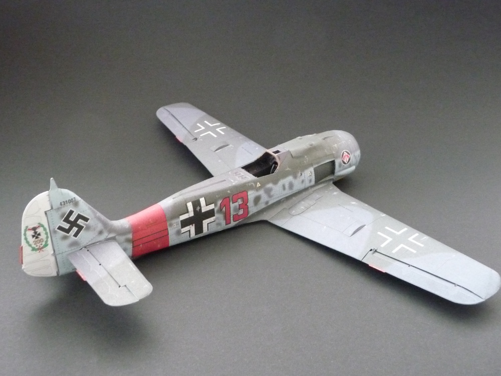 Focke Wulf FW-190 A-8 (Plná velikost v novém okně) Focke Wulf FW-190 A-8