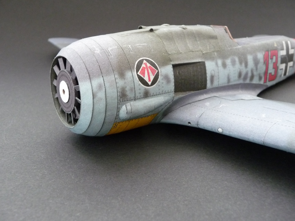 Focke Wulf FW-190 A-8 (Plná velikost v novém okně) Focke Wulf FW-190 A-8