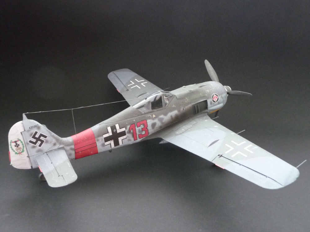 Focke Wulf FW-190 A-8 (Plná velikost v novém okně) Focke Wulf FW-190 A-8