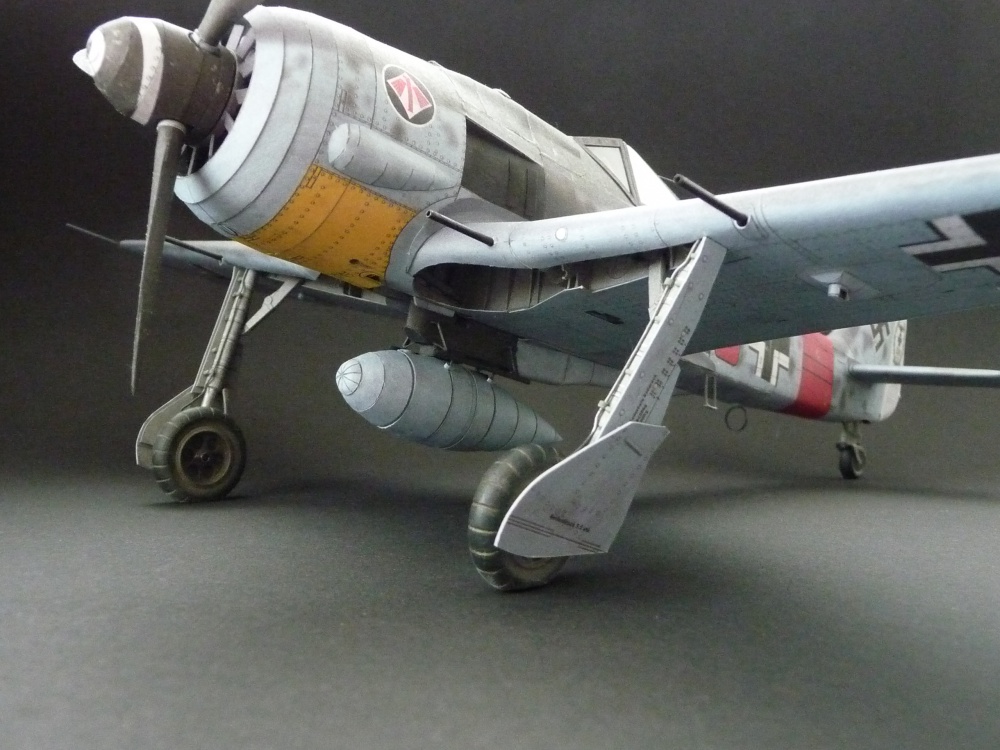 Focke Wulf FW-190 A-8 (Plná velikost v novém okně) Focke Wulf FW-190 A-8