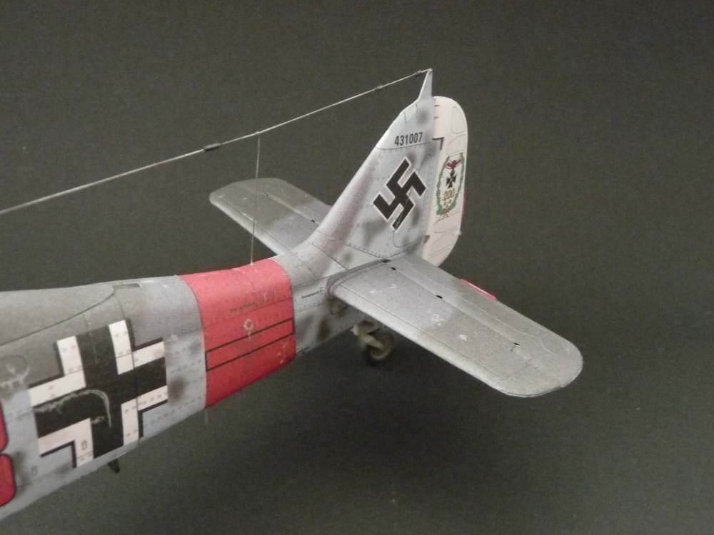 Focke Wulf FW-190 A-8 (Plná velikost v novém okně) Focke Wulf FW-190 A-8
