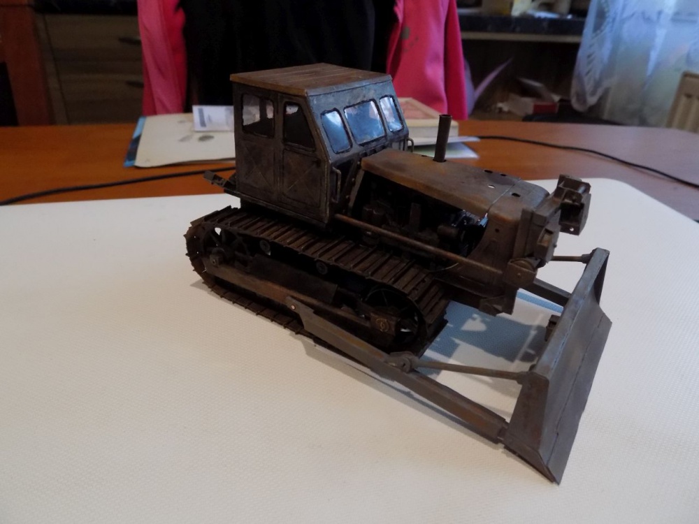 385490