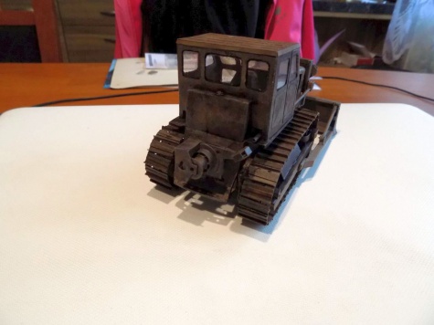 Stalinec S100 1:32 Agromodels.cz Stalinec S100 1:32 Agromodels.cz