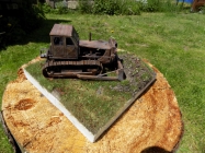 Stalinec S100 1:32 Agromodels.cz