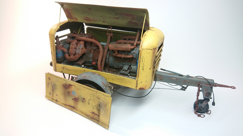 383907