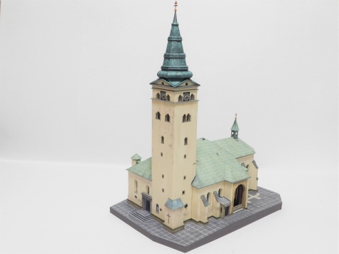 Katedr�la Najsv�tej�ej Trojice - �ilina