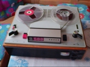 Magnetofon Tesla B 588