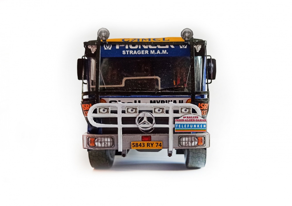 Mercedes - Benz 1936AK Dakar 1987