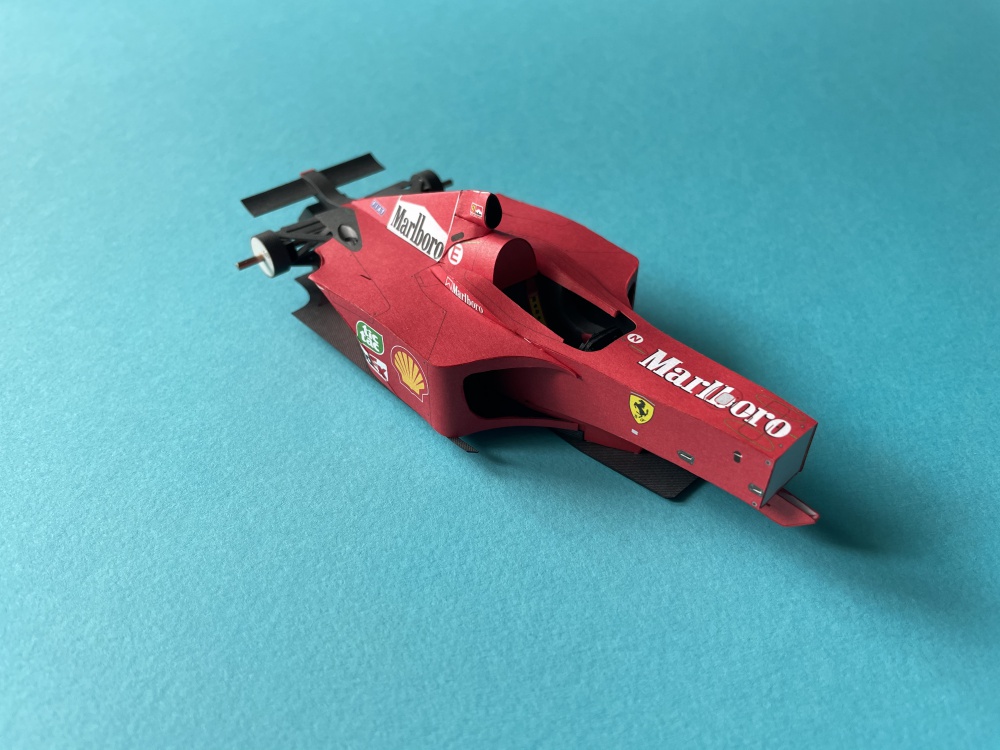 Ferrari F2001 (Plná velikost v novém okně) Ferrari F2001