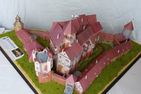 Hrad Perntejn Hrad Perntejn