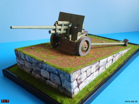 Rusk� protitankov� delo ZIS-2 (Sk�ro�)