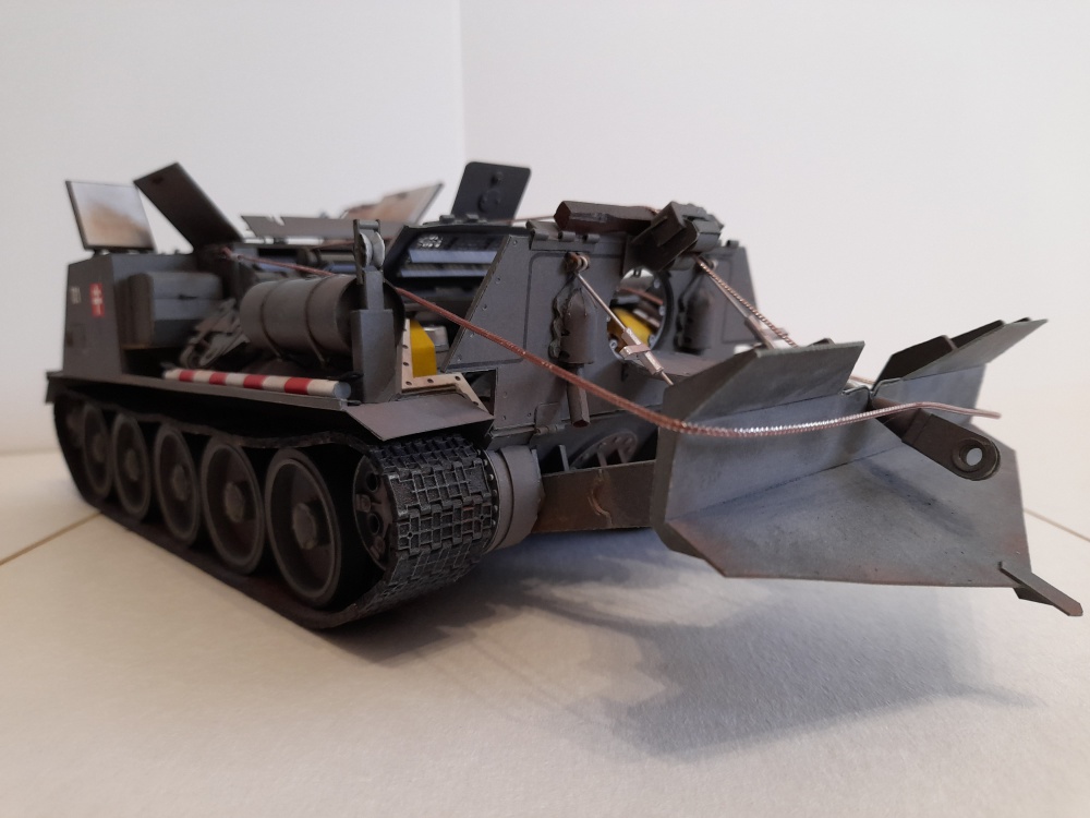 389947