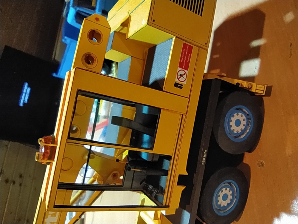 386428