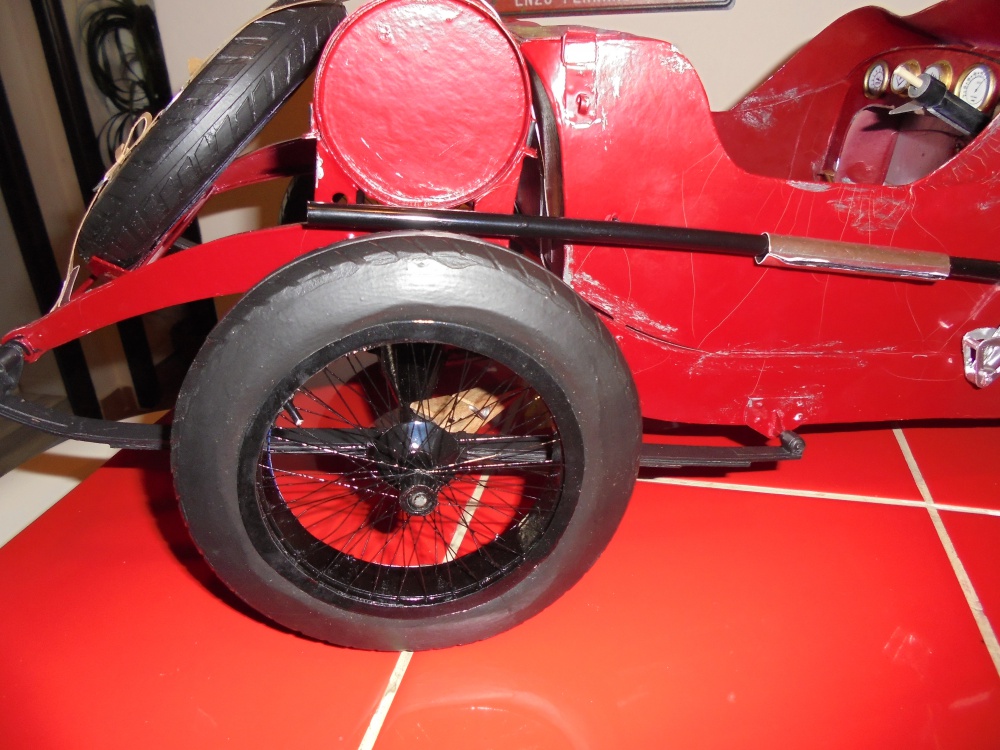 Alfa Romeo RL 1923 (Plná velikost v novém okně) Alfa Romeo RL 1923
