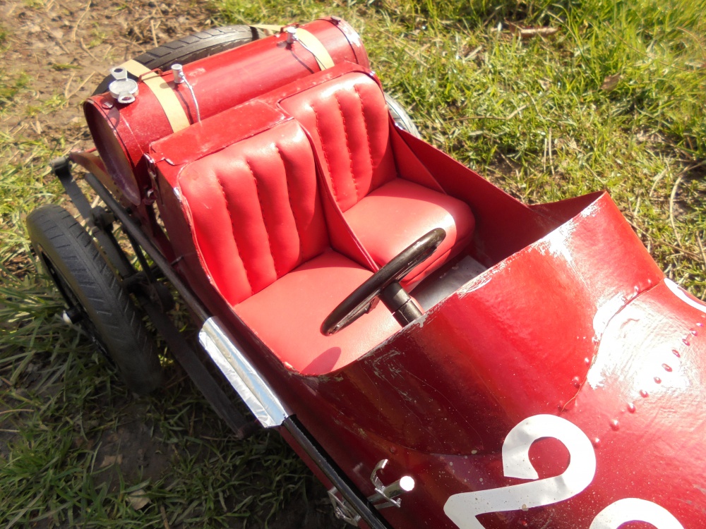 Alfa Romeo RL 1923 (Plná velikost v novém okně) Alfa Romeo RL 1923