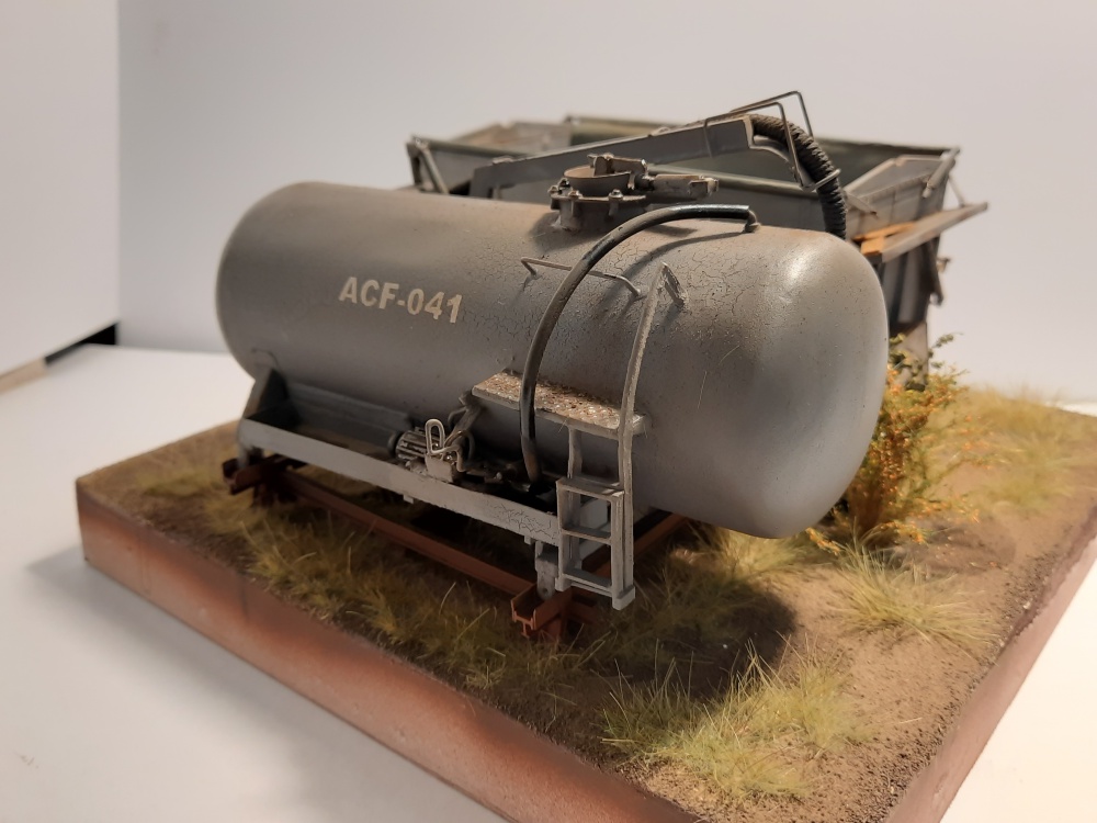 389836