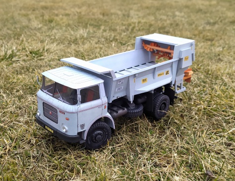 �koda 706 MTSP27