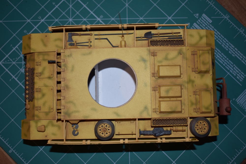 PzKpfw III Ausf.M (Plná velikost v novém okně) PzKpfw III Ausf.M