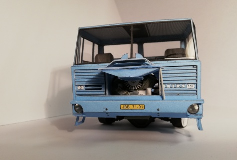 Tatra 813 NTH 4x4