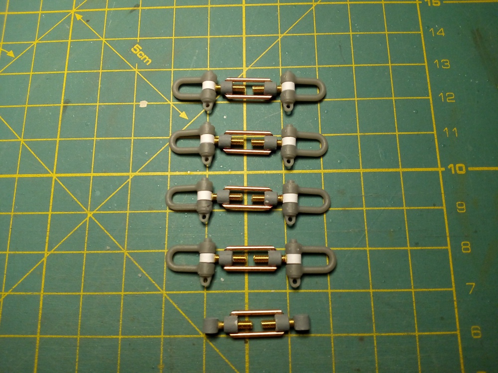 425181