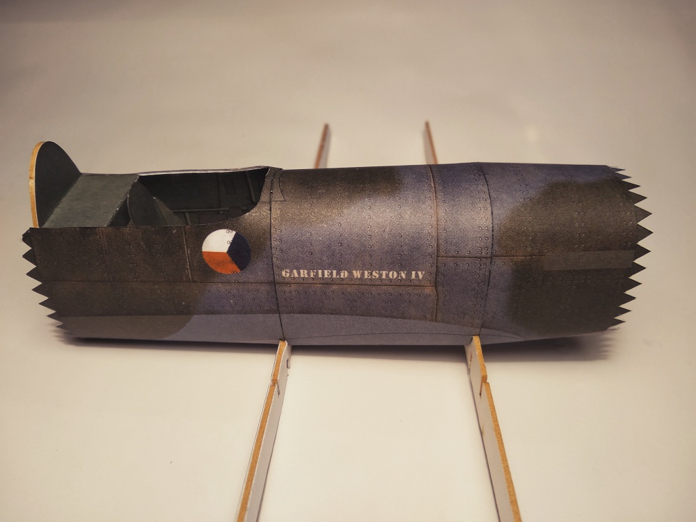 Spitfire Mk.IIa (Plná velikost v novém okně) Spitfire Mk.IIa
