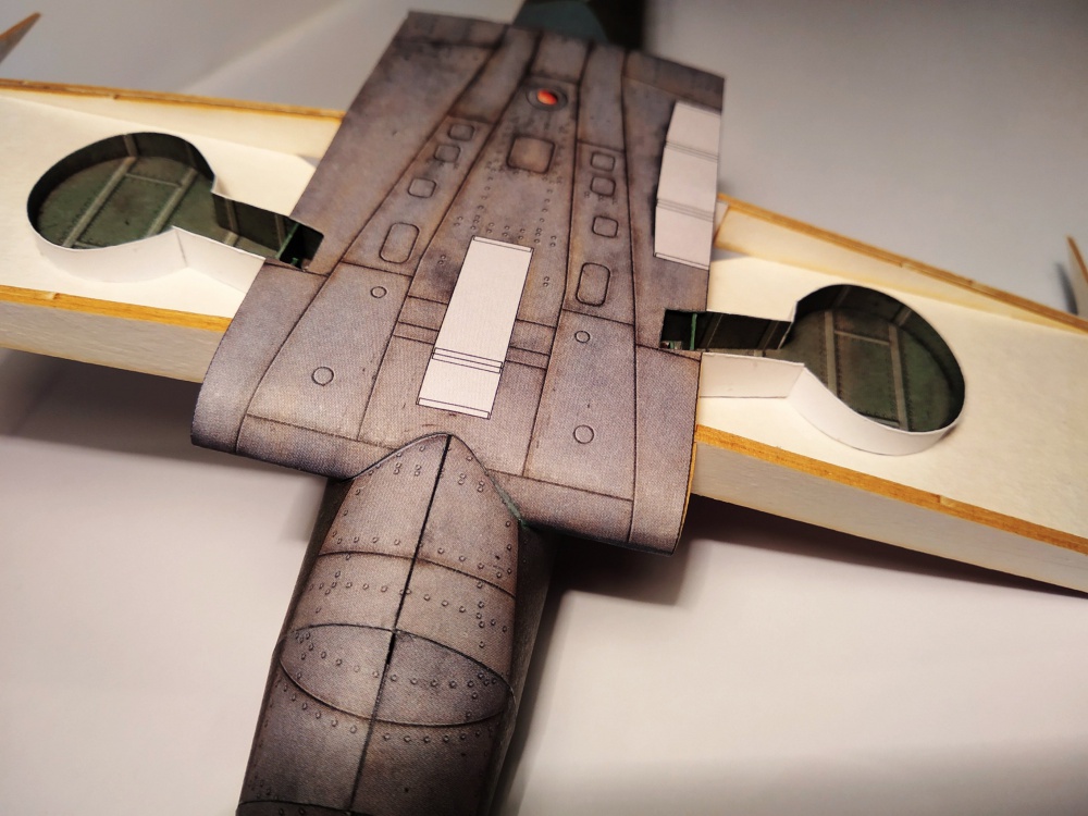Spitfire Mk.IIa (Plná velikost v novém okně) Spitfire Mk.IIa