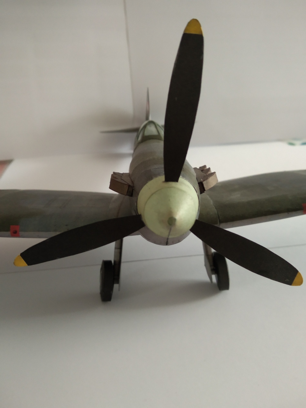 Spitfire Mk.IIa (Pln� velikost v nov�m okn�) Spitfire Mk.IIa