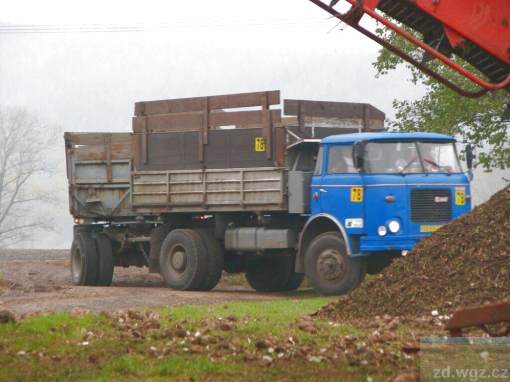 390569