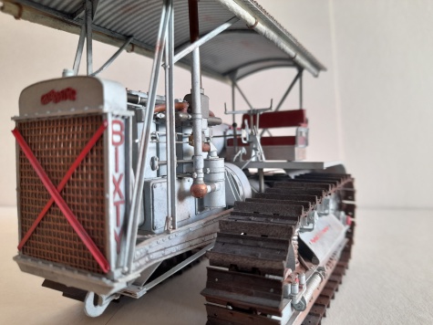 Caterpillar Sixty