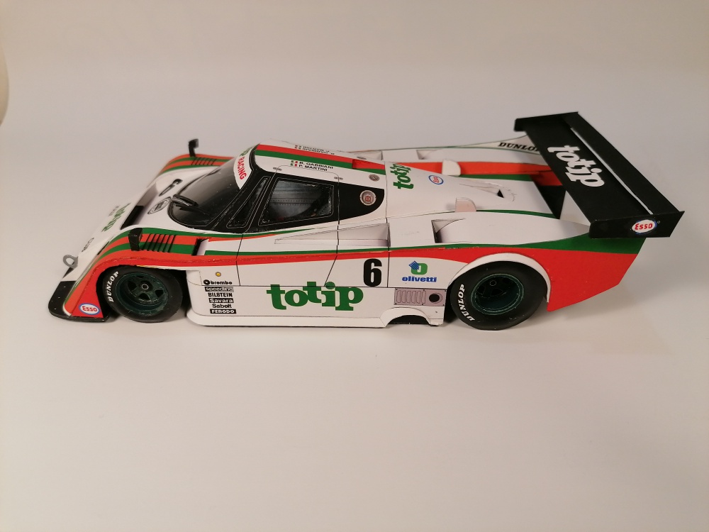 Jollly Club Lancia LC2/83, 1000km Monza 1984, B. Gabbiani, P. Martini (Plná velikost v novém okně) Jollly Club Lancia LC2/83, 1000km Monza 1984, B. Gabbiani, P. Martini
