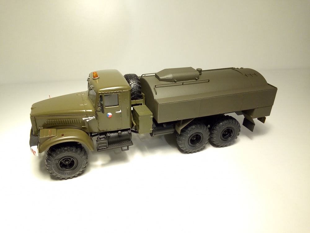 392044