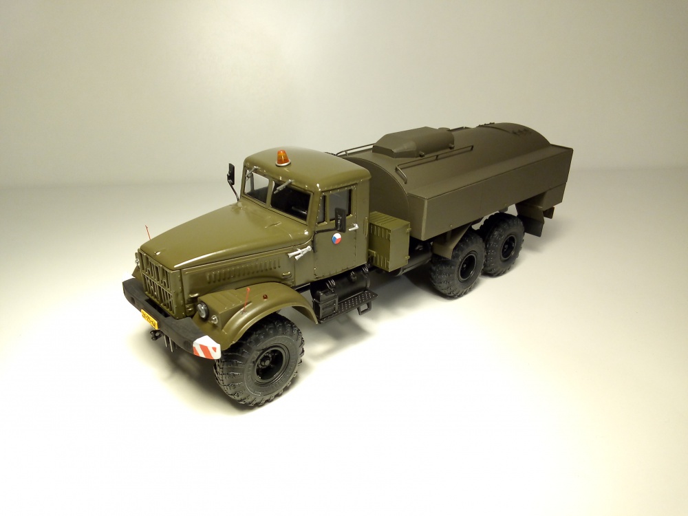 392045