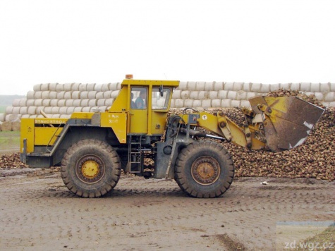 KNB 250 AGRO Běstovice / HOTOVO KNB 250 AGRO Běstovice / HOTOVO