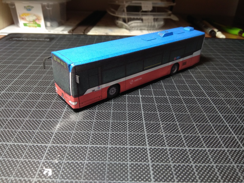 393048