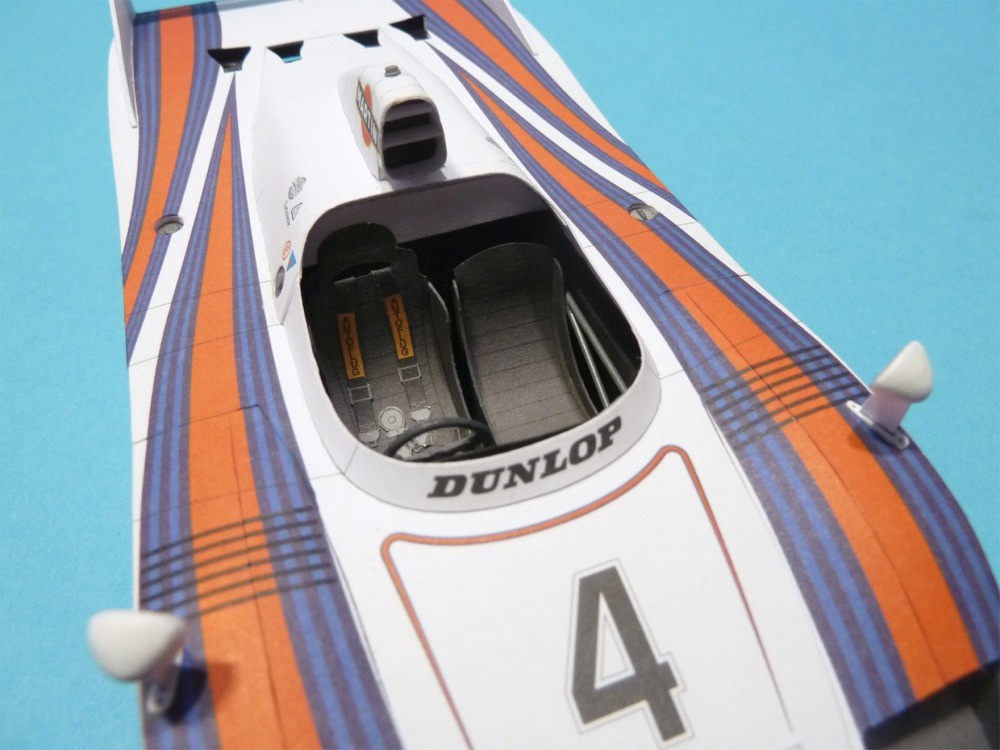 Porsche 936 (Plná velikost v novém okně) Porsche 936