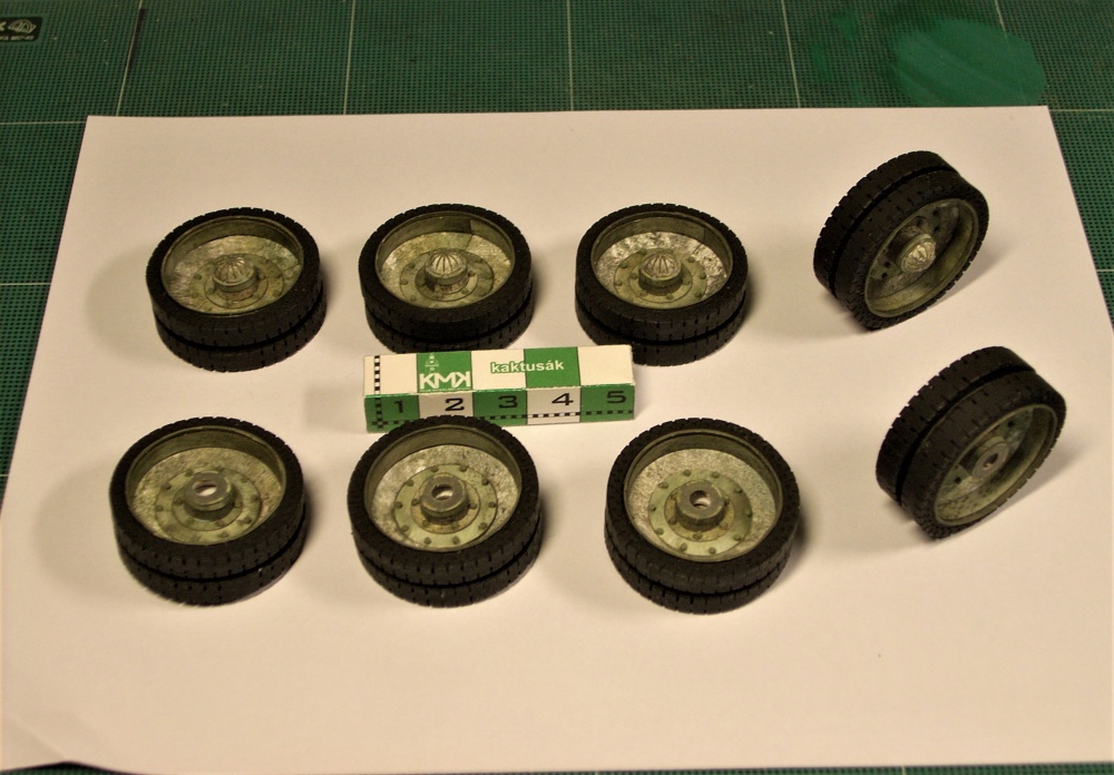 T-34/76 (Plná velikost v novém okně) T-34/76