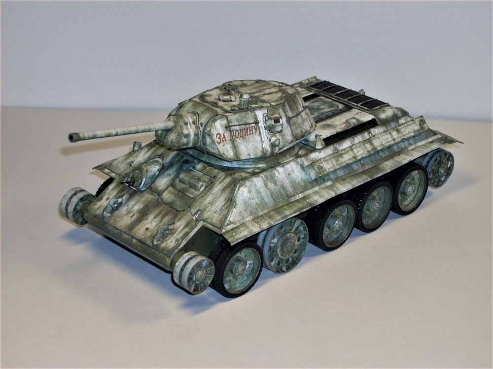 T-34/76 (Plná velikost v novém okně) T-34/76